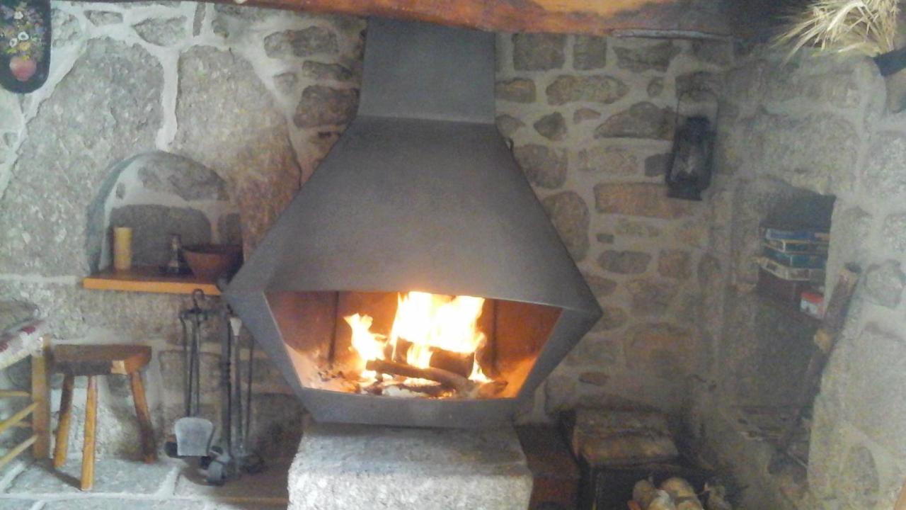 Gite Les Ducs Mialanes Luaran gambar