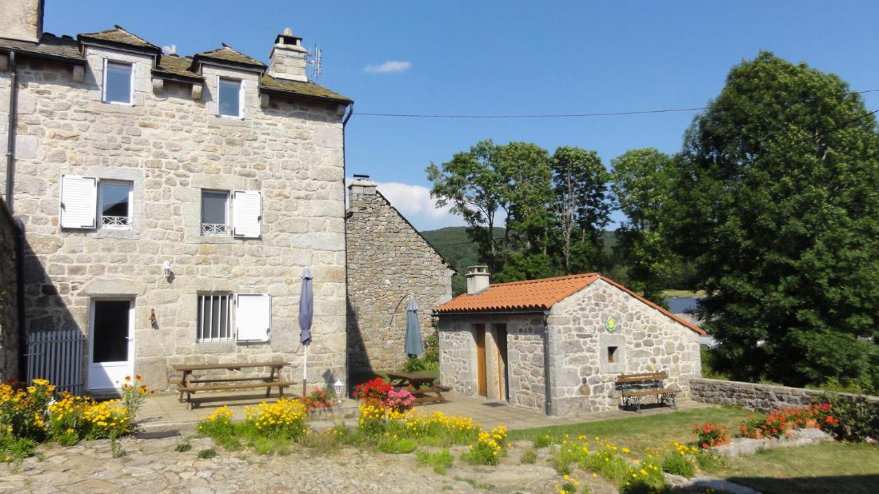 Gite Les Ducs Mialanes Luaran gambar